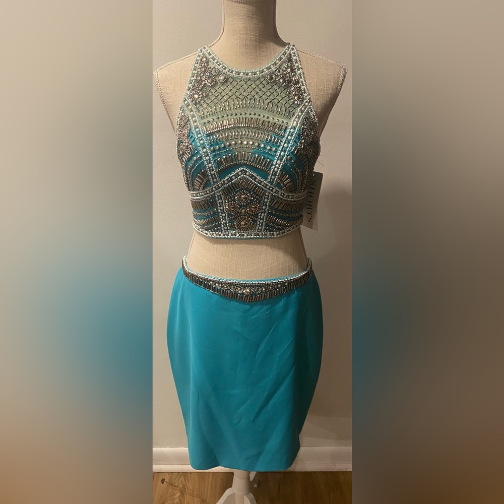 Mon Cheri Shorts 2 Piece Top and Skirt